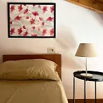 فيلة Stunning Facing Lake,