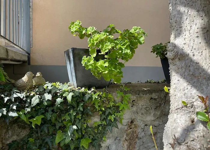 Stunning Facing Lake, Villa *